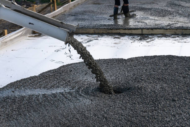 Best Concrete Pool Decks in Lincoln Heights, OH