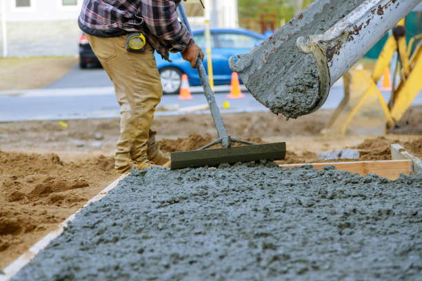 Best Concrete Driveway Installation in Lincoln Heights, OH